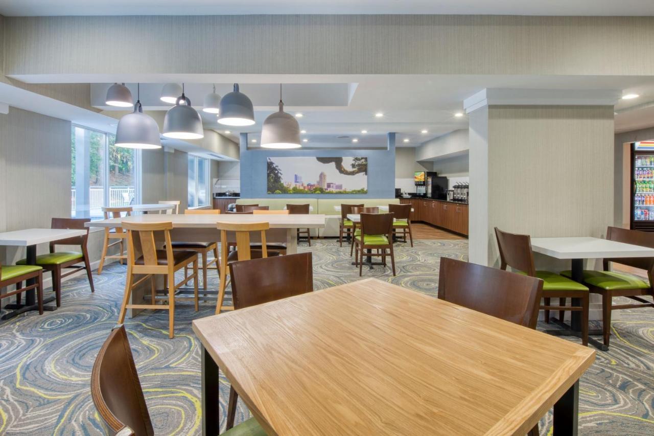 Fairfield Inn & Suites Raleigh Crabtree Valley Εξωτερικό φωτογραφία