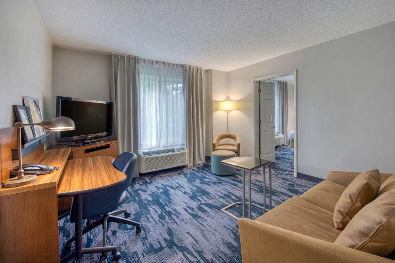 Fairfield Inn & Suites Raleigh Crabtree Valley Εξωτερικό φωτογραφία
