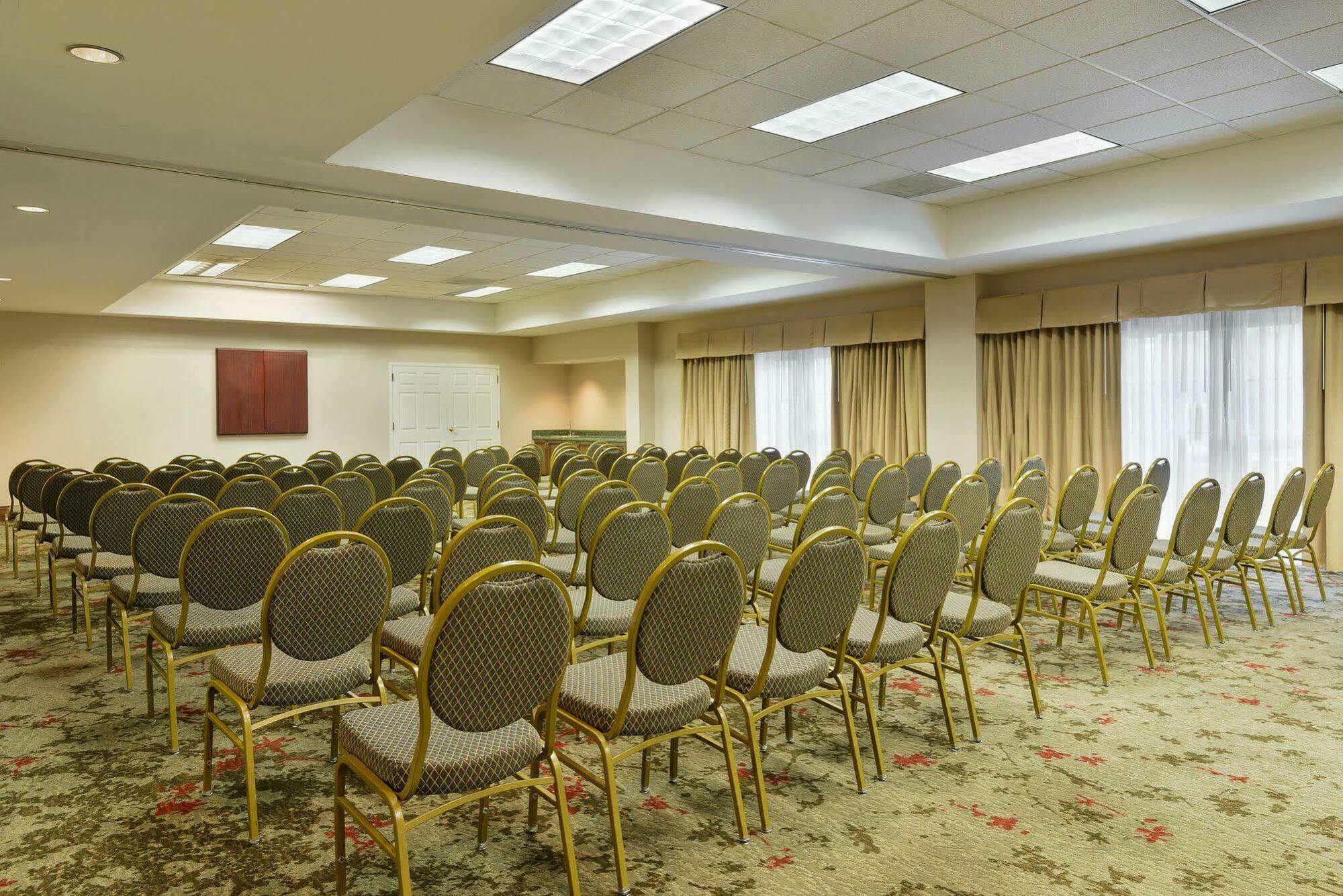 Fairfield Inn & Suites Raleigh Crabtree Valley Εξωτερικό φωτογραφία